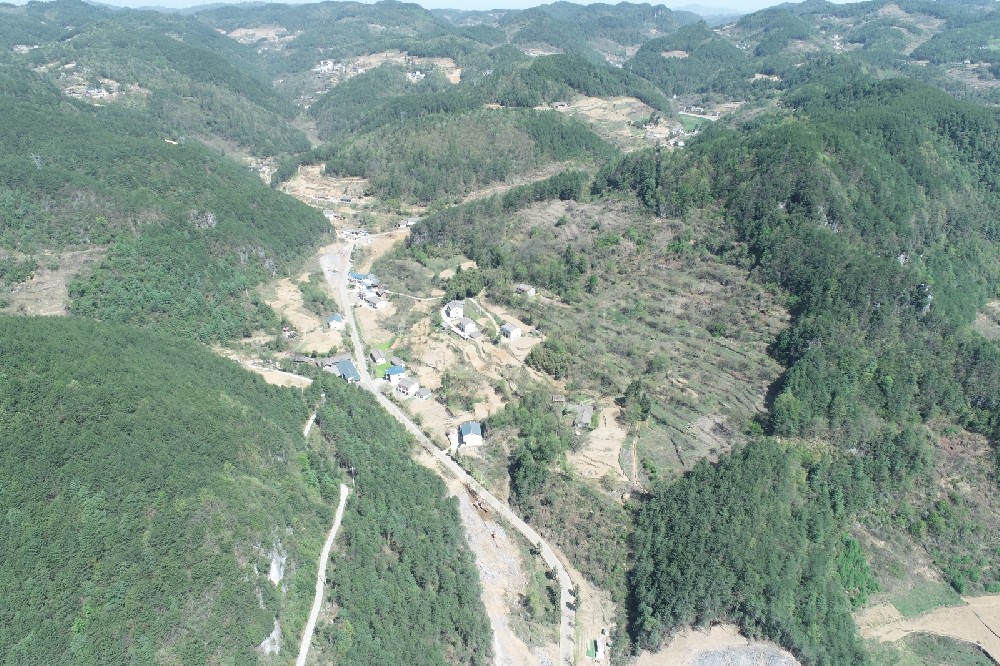 路愈寬，景愈明，可待漫慢行——朝天區(qū)曾家鎮(zhèn)（曾家場鎮(zhèn)至榮樂養(yǎng)生谷）段道路改建工程建設(shè)側(cè)記